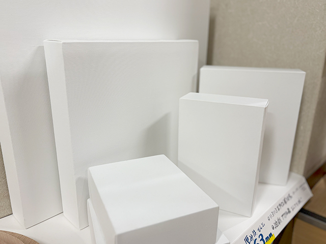 丸栄ガクブチ 3Dキャンバスなど